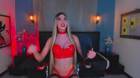 Victoria online show from March 28, 8:33 pm