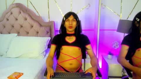 Victoria online show from February 25, 4:35 am