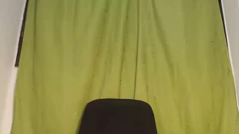 Princess Violet Valerious Follow me IGX violetvalerious online show from March 8, 5:49 am