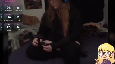 Ash online show from December 4, 10:57 pm