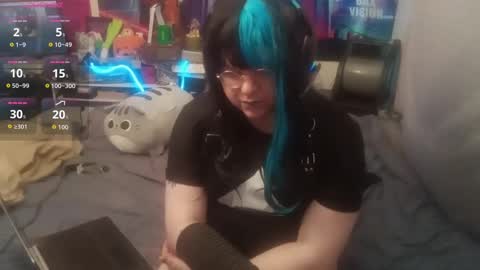 Ash online show from September 11, 1:41 pm