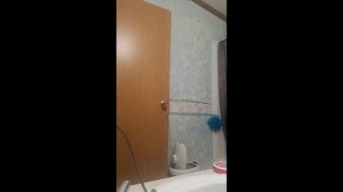 whore4u2useandabuse online show from March 26, 6:39 am