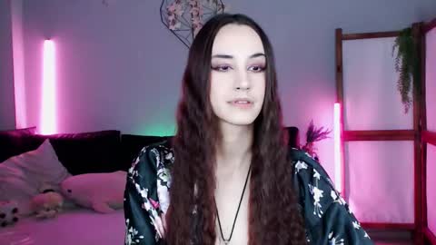 Snapshot of wildorchid_ chatting on March 6, 5:51 pm Master Kieran hehim online show from March 6, 5:51 pm