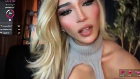 Julia online show from June 18, 12:34 am