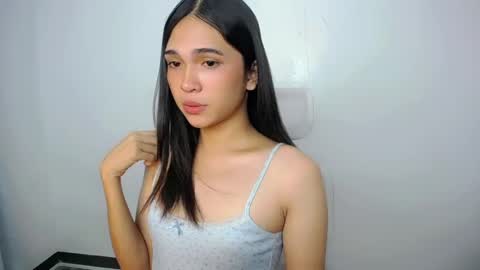 xairah_doux online show from May 11, 2:28 am