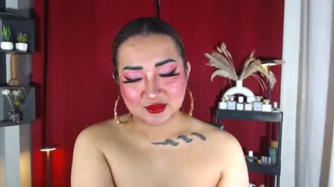 Nira   NOT INTO CHEAP GUYS  online show from September 9, 10:52 pm