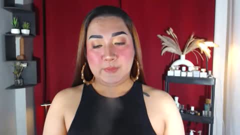 Nira   NOT INTO CHEAP GUYS  online show from September 16, 8:46 pm