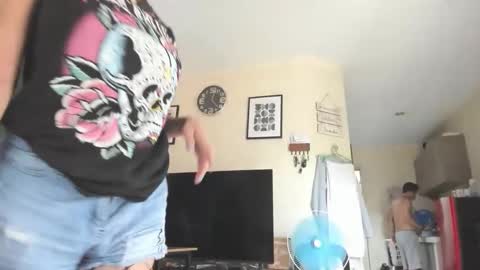 xdreamangel online show from December 3, 3:37 am