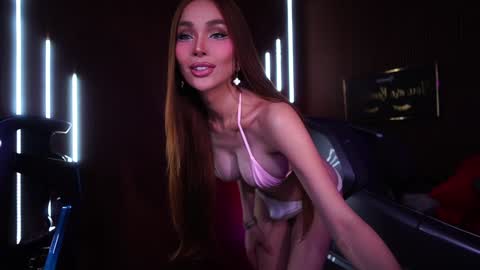 Anne online show from October 25, 3:01 am