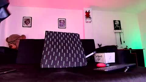 Dakota Tovar online show from September 15, 12:04 am