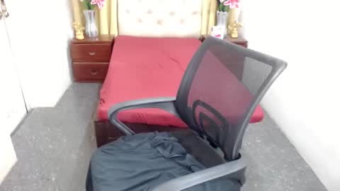 Cleo de nile online show from March 2, 5:41 pm