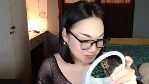 Melissa online show from April 6, 12:42 am