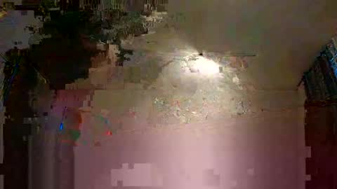 Snapshot of yellowdave45 chatting on February 3, 12:14 pm yellowdave45 online show from February 3, 12:14 pm