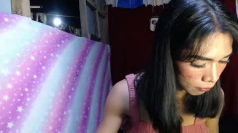 Sweet Yhanie online show from December 20, 12:49 pm