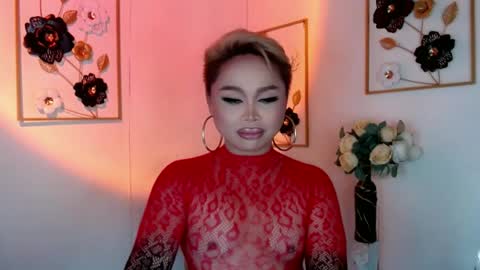 your_blondy_babe online show from June 13, 10:21 pm