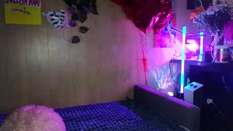 Snapshot of your_psychologist chatting on September 23, 3:01 am Alice  online show from September 23, 3:01 am