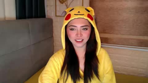 JEN  online show from February 27, 3:25 am