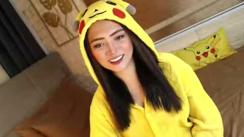 JEN  online show from September 14, 12:31 pm