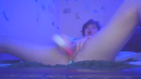 yourelilangel online show from December 17, 12:45 am