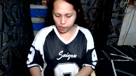 yumi online show from July 4, 4:34 pm