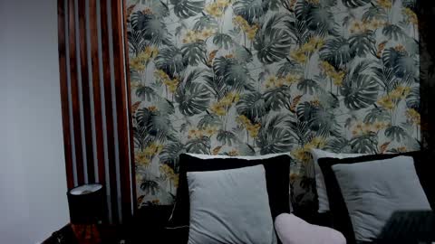 Yuri Kay online show from April 8, 7:37 pm