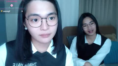 im your lovely zhaviabigcock here online show from April 7, 6:53 pm