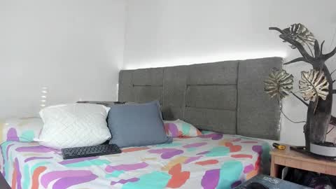 Zoel Amber online show from March 19, 10:10 pm