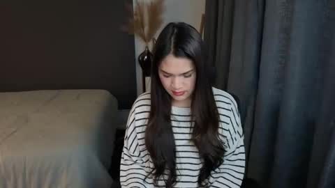zoeyjohnson24 online show from May 10, 4:28 am
