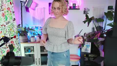 Zoey Ryan online show from November 21, 7:37 pm