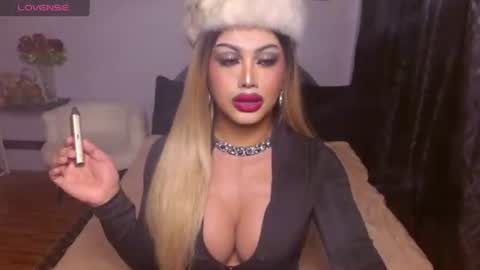 zyradom online show from July 9, 1:37 pm