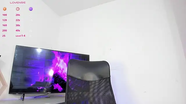 Fenty XX online show from February 25, 11:31 pm