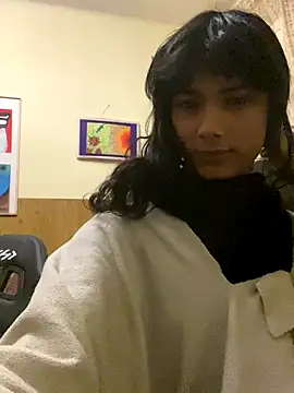 calliemaggotbone online show from November 2, 11:52 am