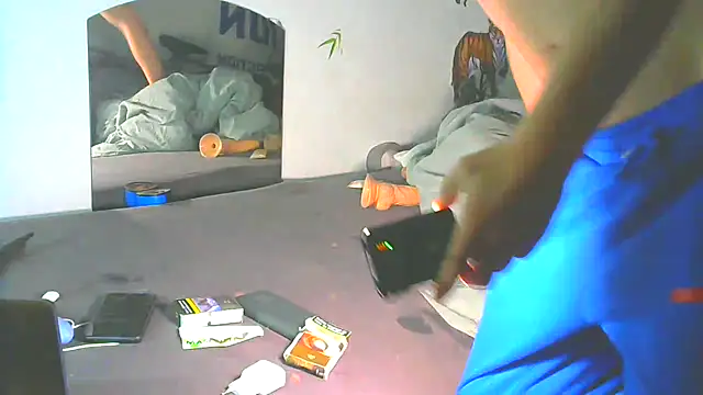 sissyslut22jr online show from September 14, 7:07 pm