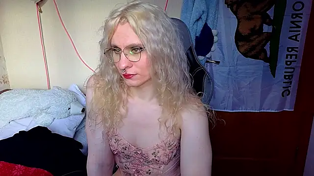 Lori Myaf online show from March 27, 2:18 pm