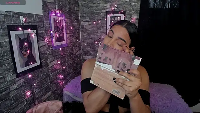 Andrys  online show from November 20, 9:48 pm