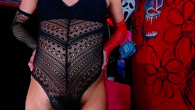 HugeDanex online show from February 9, 4:14 pm