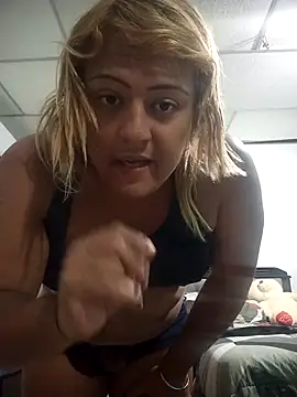 KIARAMARSHALLWELLZ online show from November 26, 12:13 am