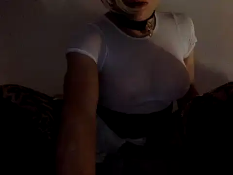 CharlotteVixxens online show from January 6, 4:23 pm