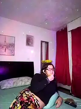 Cameron puppy online show from September 17, 4:17 am