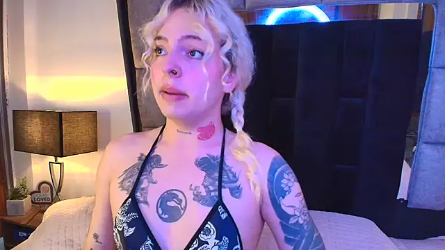 Bonnie vega online show from March 7, 7:52 pm