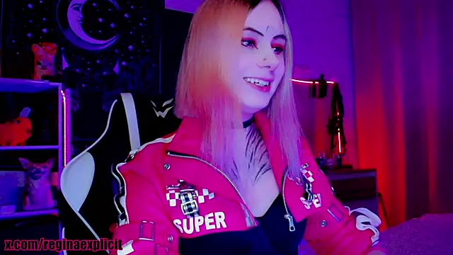 snake  bites online show from December 26, 9:15 pm