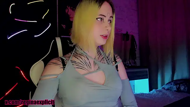 snake  bites online show from September 19, 8:36 pm