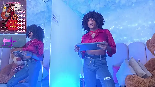 puca ebony online show from October 21, 7:59 pm