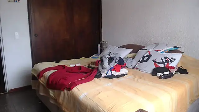 LucifernandaSw online show from February 6, 8:02 pm