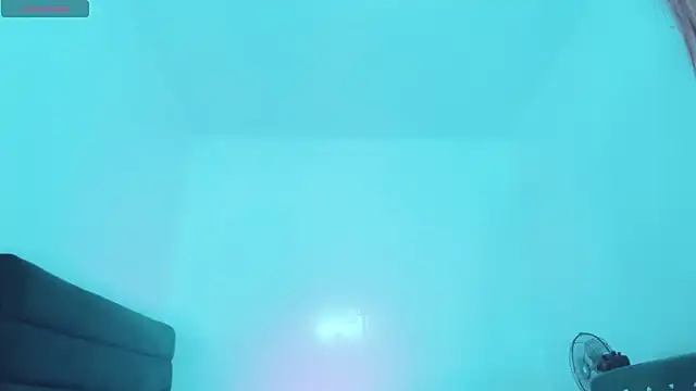 Amanda Cax online show from April 16, 9:39 pm