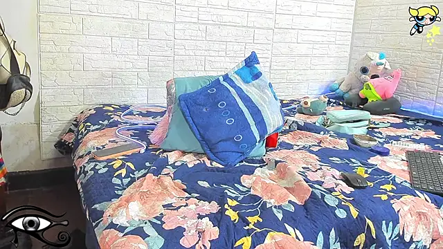 Thalia sweetlust online show from October 5, 10:20 pm