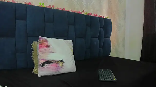 Ammy Connor1 online show from March 12, 10:04 pm