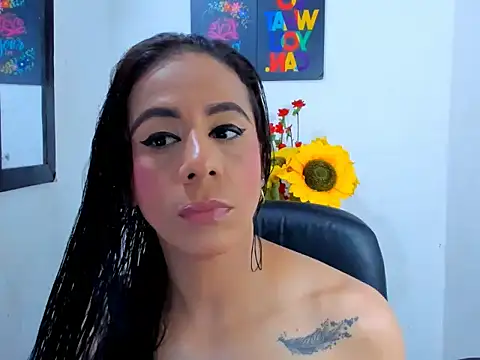 juanblakbigcock online show from November 12, 3:55 pm