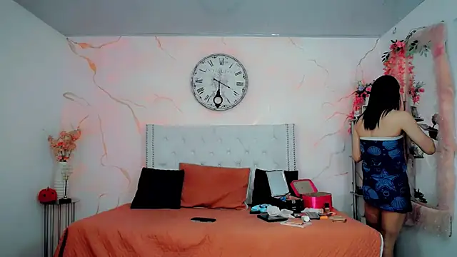 maria camilacms online show from December 16, 6:13 pm