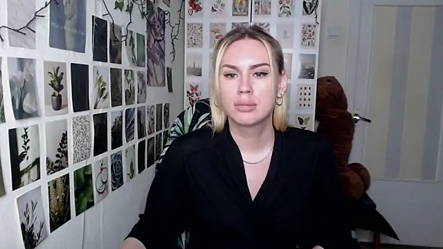 CapriScorpion online show from February 17, 3:19 pm